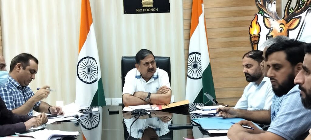 DC Poonch reviews progress on Ownership Rights to eligible beneficiaries under Govt Order No. 105-JK(Rev) of 2024