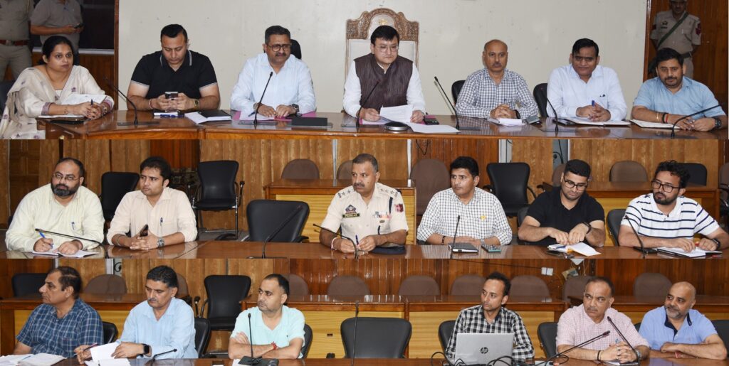 DC Udhampur reviews arrangements for Har Ghar Tiranga campaign-2026 in district
