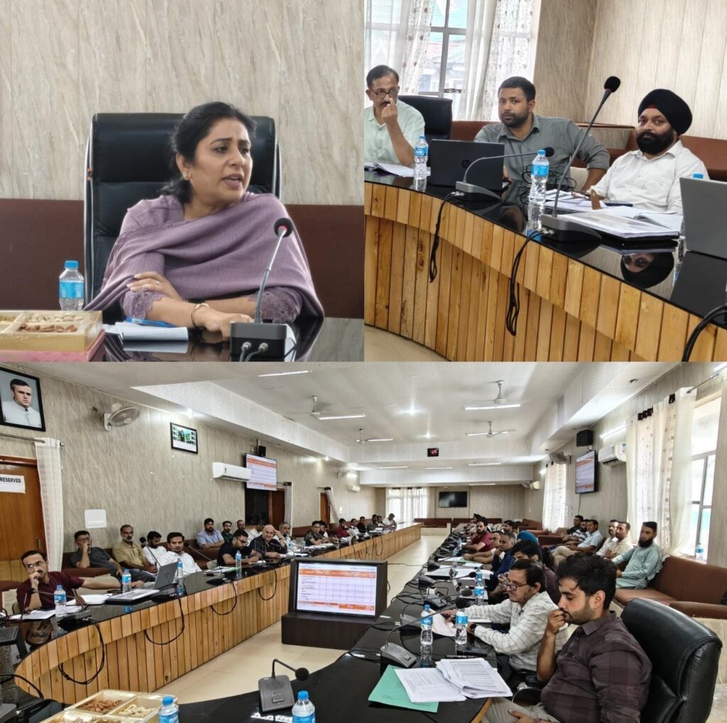 DG Rural Sanitation reviews SBM(G) progress in Poonch