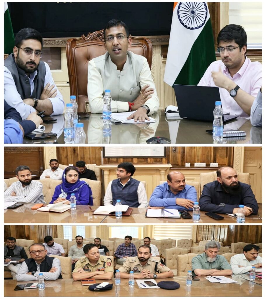Div Com Kashmir reviews Proposed Road Projects for Srinagar