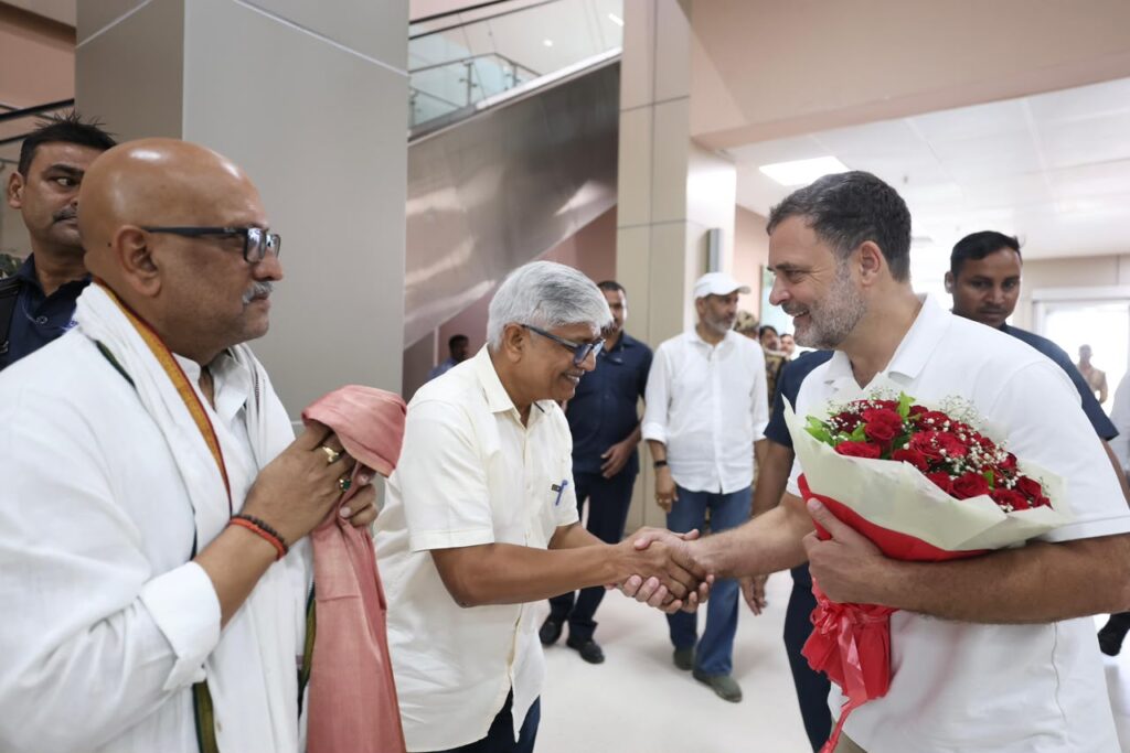 Rahul Gandhi arrives in Prayagraj to address ‘Chhatron Ki Goonj’ student outreach programme