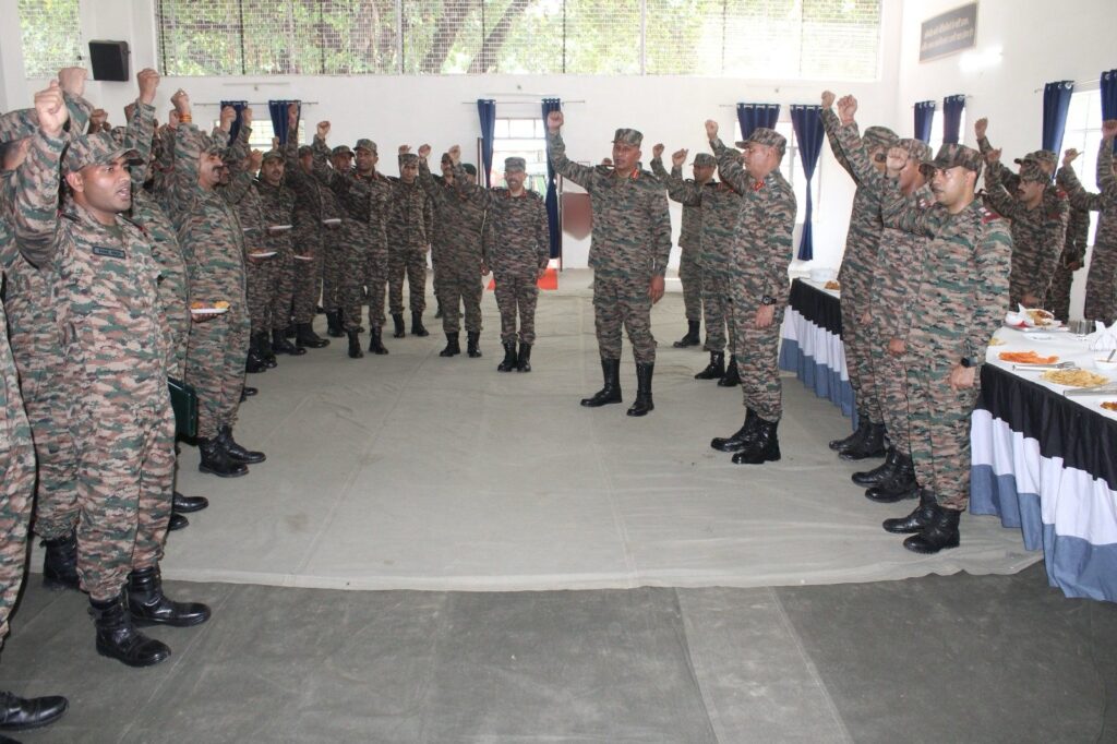 Northern Army Commander Reviews Security Preparedness in South Kashmir