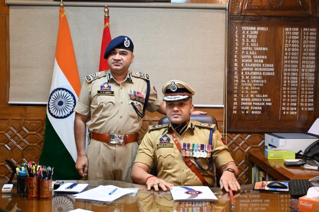 Major Police Reshuffle in J&K; 14 Officers Transferred, New IGPs for Kashmir and Jammu Zones