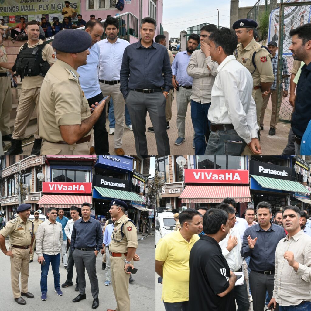 Har Ghar Tiranga Campaign: DC Anantnag conducts on-site review of arrangements for District Level Mega Tiranga Rally