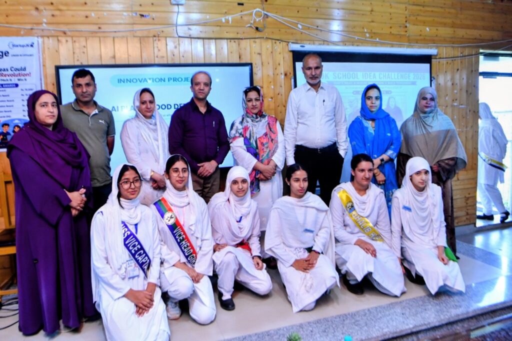 JKEDI Srinagar conducts Junior Level Idea Challenge at GHSS Amira Kadal under JK Startup Policy
