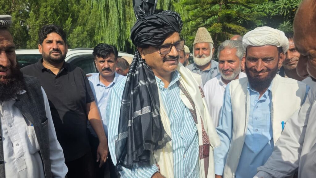 Javed Rana meets delegations, assures swift resolution of development issues