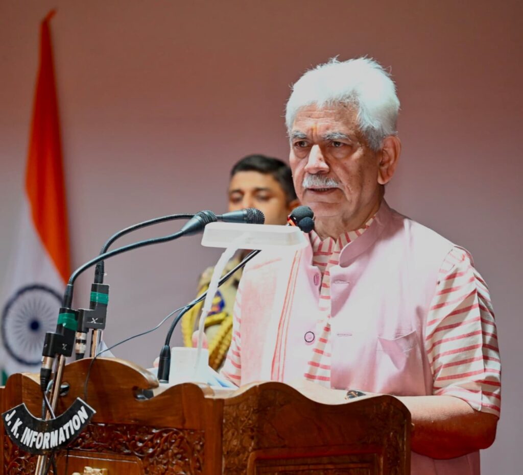 Lt Governor Addresses Officer Trainees of Indian Railways Institute of Transport Management