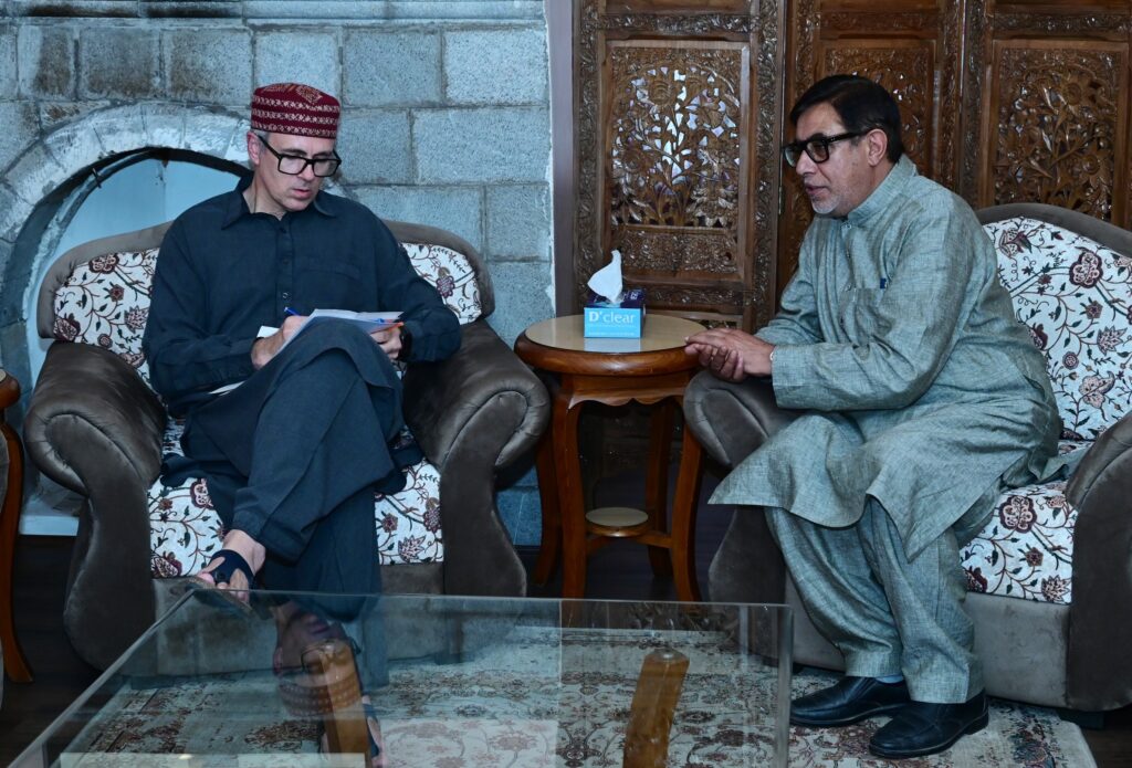 MPs, MLAs, industrial representatives call on CM Omar Abdullah at Raabita