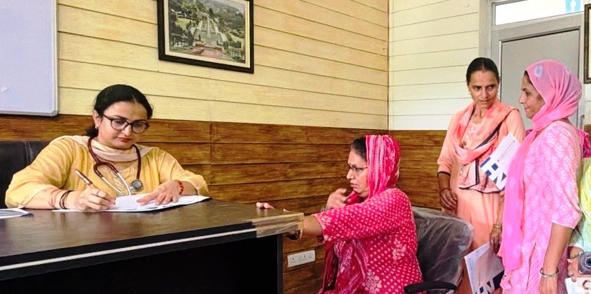 Mission Shakti Jammu, SMVD Narayana Superspeciality Hospital organise free Health Check-Up Camp