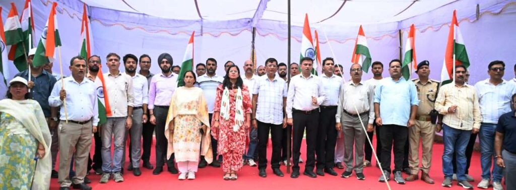 Patriotism in Motion: Har Ghar Tiranga Yatra promotes Spirit of National Pride at Samba