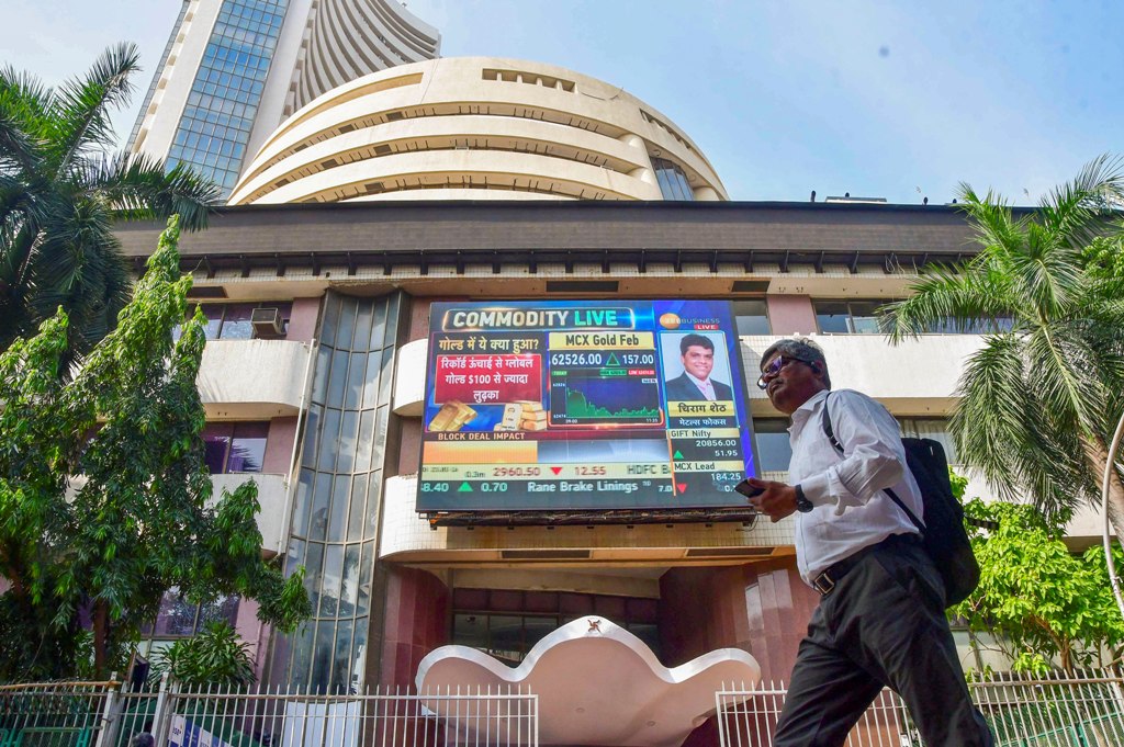 Stock markets rise in early trade on buying in blue-chips