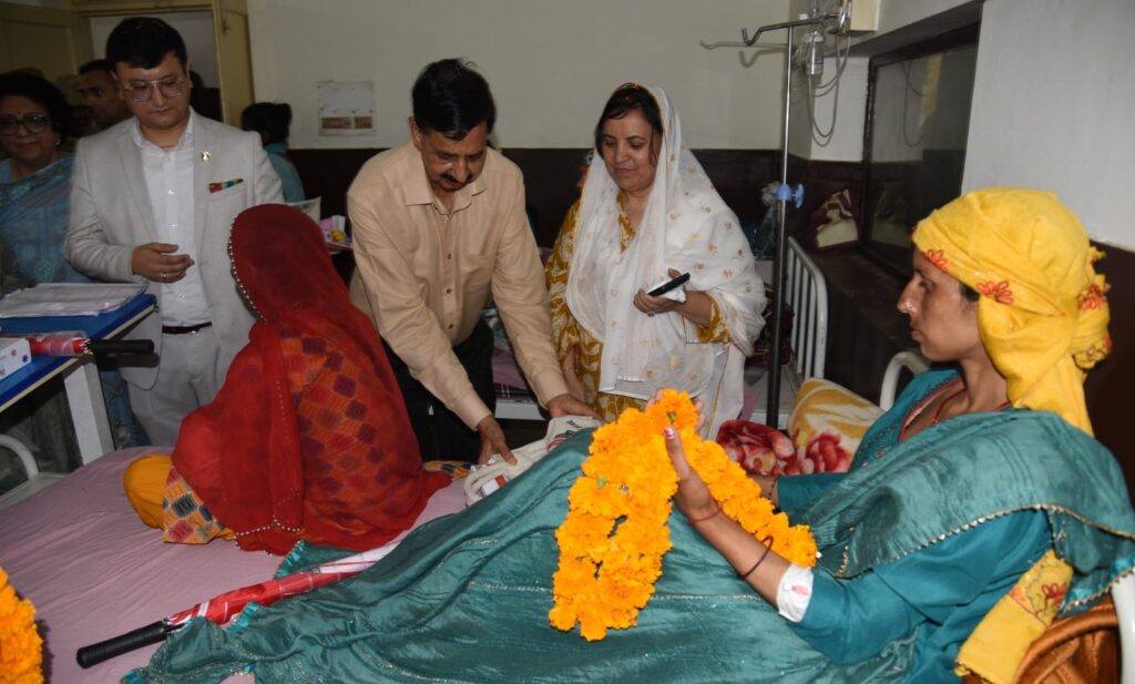 Sakeena Itoo inaugurates 128-slice CT Scan machine at GMC Udhampur