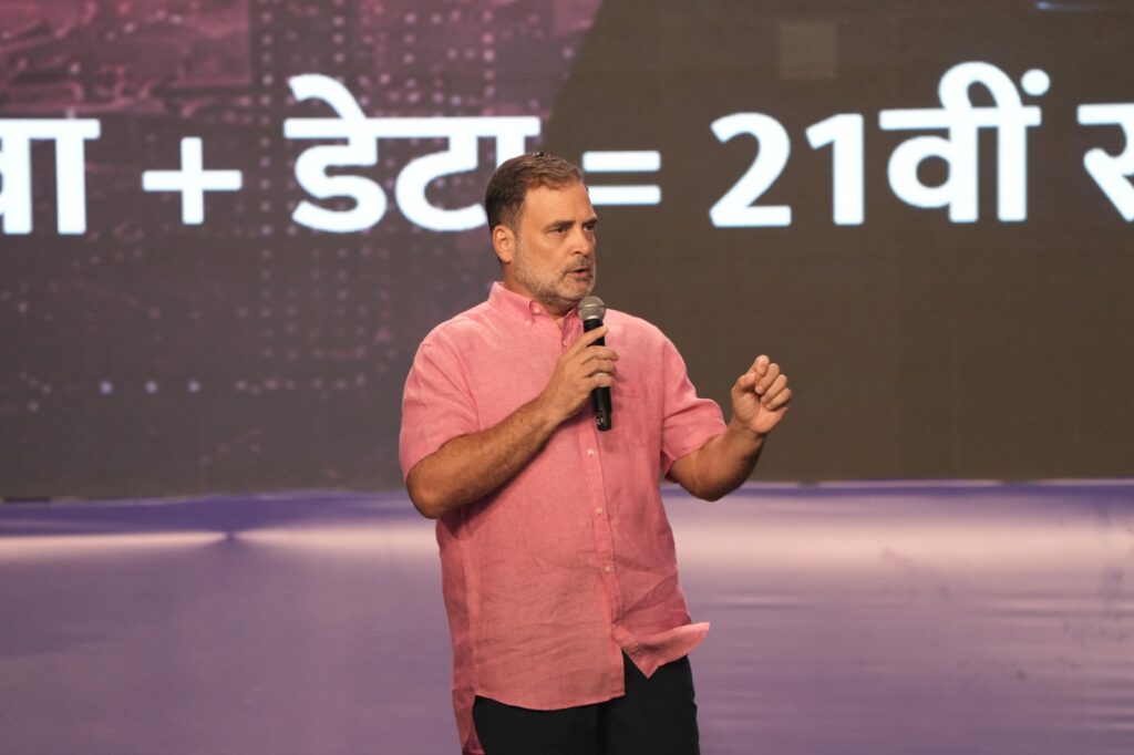 “Out of every 1000 young people, only 12 land a permanent job”: Rahul Gandhi slams Centre for unemployment in country