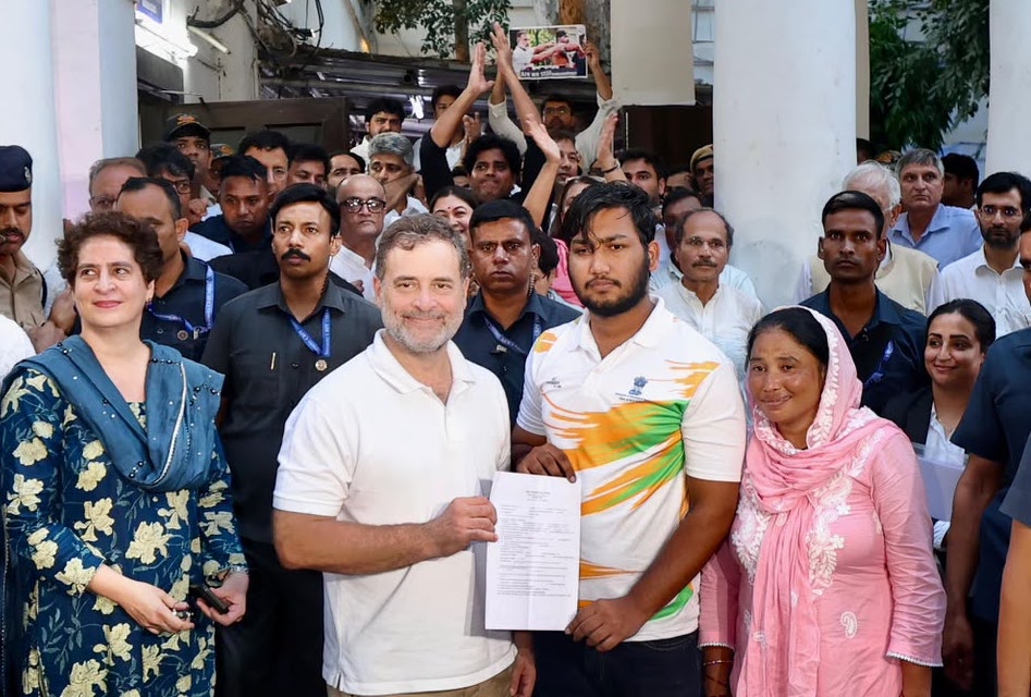 Delhi Police register FIR in pellet gun injury case after Rahul Gandhi’s protest