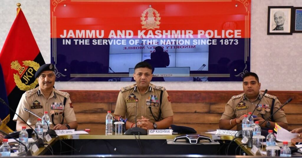IGP Kashmir Reviews Security, Traffic Management Measures in Srinagar