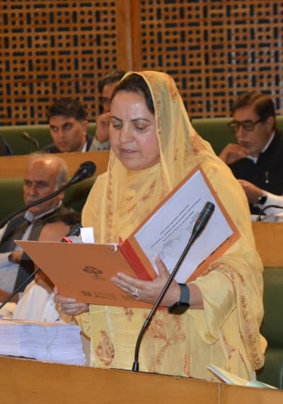 Water Supply in Batamaloo, Aloochi Bagh to get major augmentation; new WTPs, OHTs to strengthen supply network: Sakeena Itoo