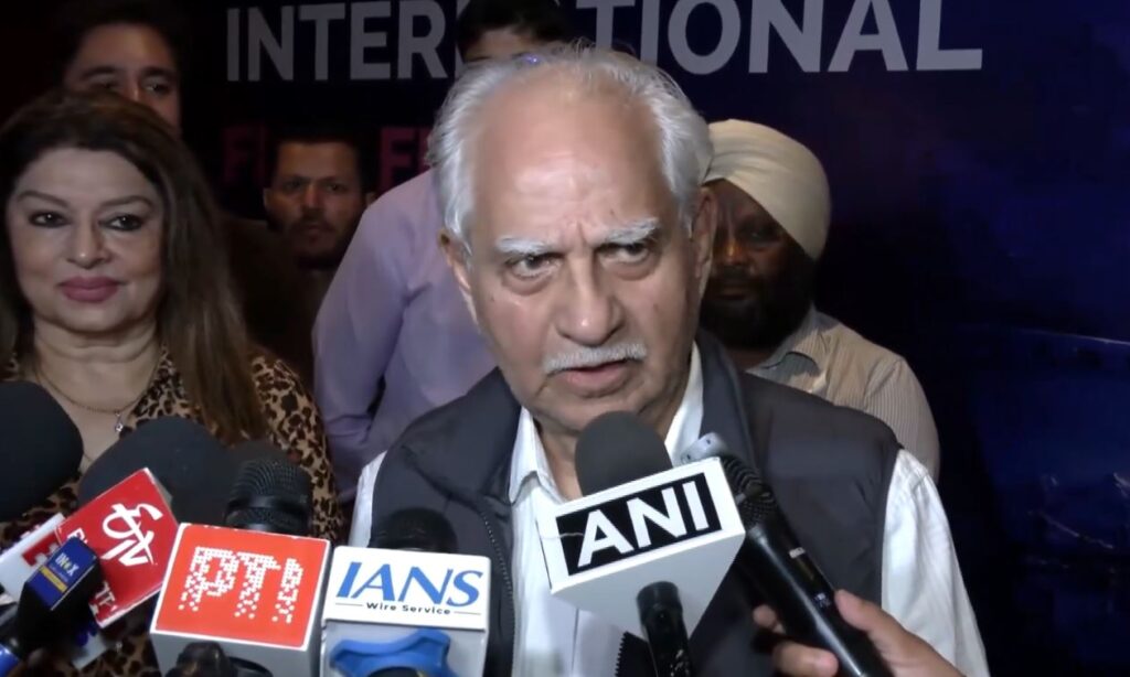Ramesh Sippy attends ‘IFFJK’, hopes to shoot films in J&K
