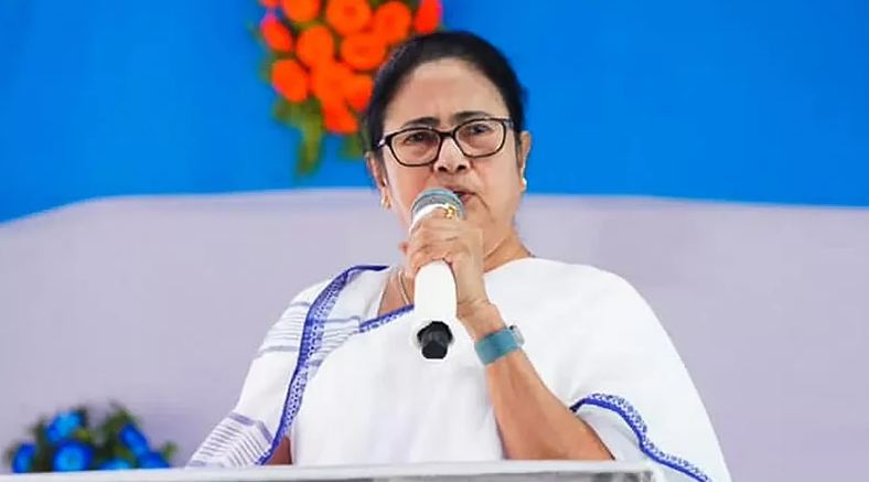 Supreme Court agrees urgent listing of Mamata Banerjee’s plea challenging Election Commission’s decision to freeze party name, symbol