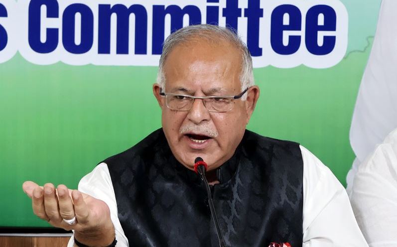 J&K Congress questions full recital of Vande Mataram at IFFJK, NC cites Karnataka event to push back