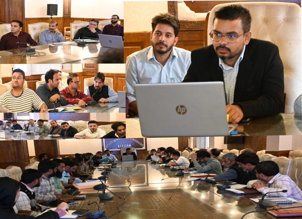 DC Kulgam reviews Online Grievance Redressal Mechanism
