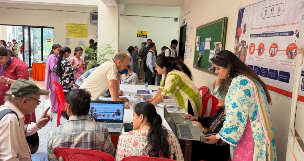 DE&CC Jammu hosts Job Fair-cum-Apprenticeship Mela