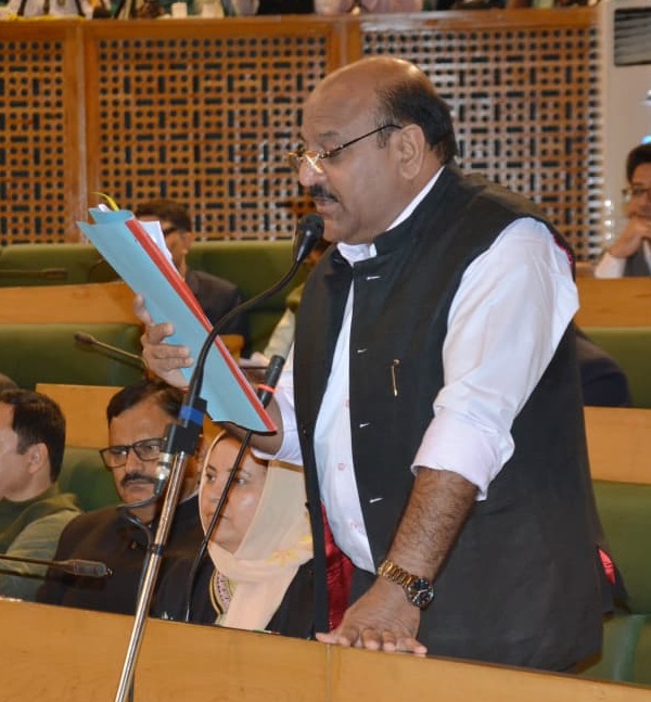 Chaki Badwani connected with alternative all weather roads to Kulgam—Qazigund: Dy CM