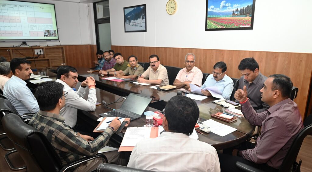 Div Com Jammu reviews progress of road connectivity projects