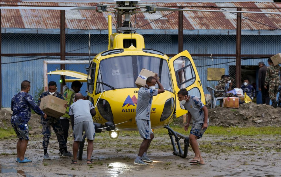 Nepal flash flood death toll nears 1,000 as more bodies recovered