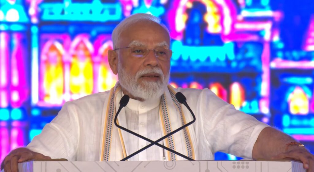 We built 50,000 rail coaches, Congress regime could not build 50,000 toilets: PM Modi