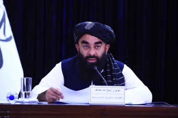 “Afghanistan has right to defend its country”: Taliban warns Pakistan against cross-border strikes
