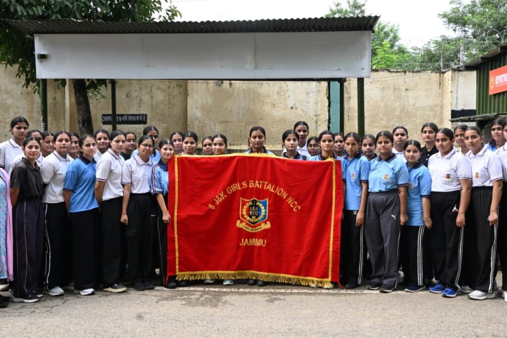 J&K Girl NCC Cadets Get First-Hand Exposure to Army Life at Attachment Camp