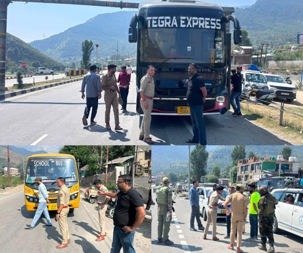 MVD Ramban, District Police conduct surprise enforcement drive; E-Challan 32 Vehicles