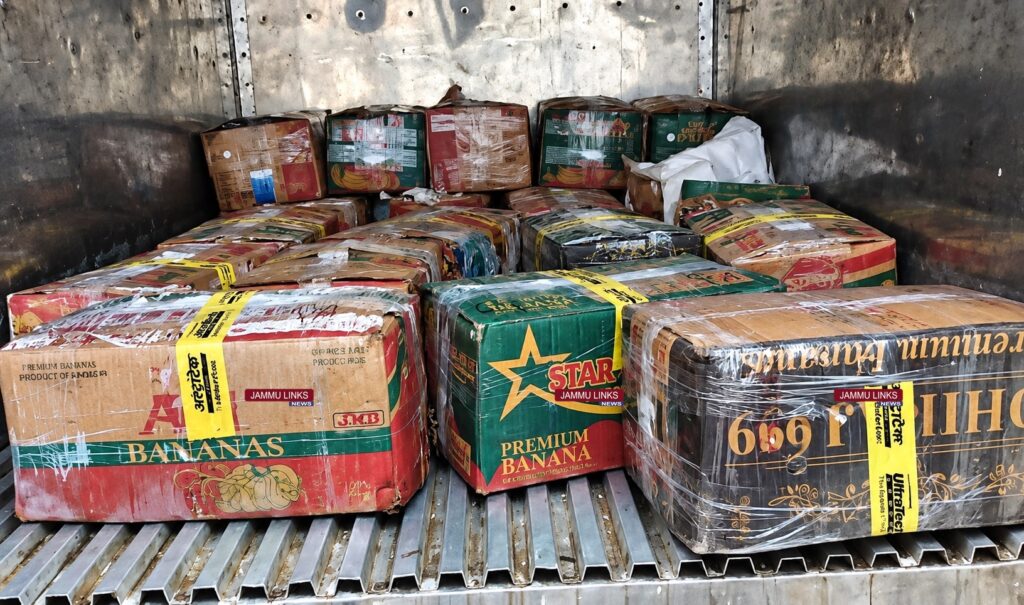 Jammu Police Intercept Bus Carrying Suspected Adulterated Paneer, 20 Bags Seized