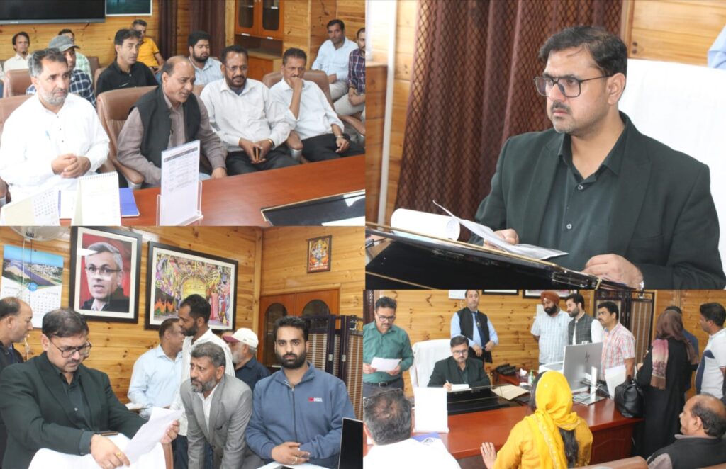 Satish Sharma meets delegations, exhorts departments to address public issues on priority