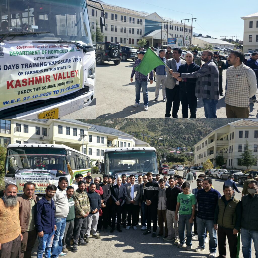 70 Kishtwar farmers flagged off on exposure visit to Kashmir Valley under MIDH Scheme
