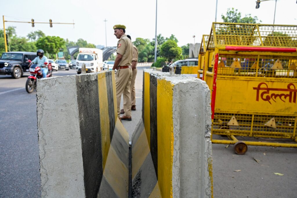 New Delhi turns khaki, waves of barricades line streets ahead of CJP protest