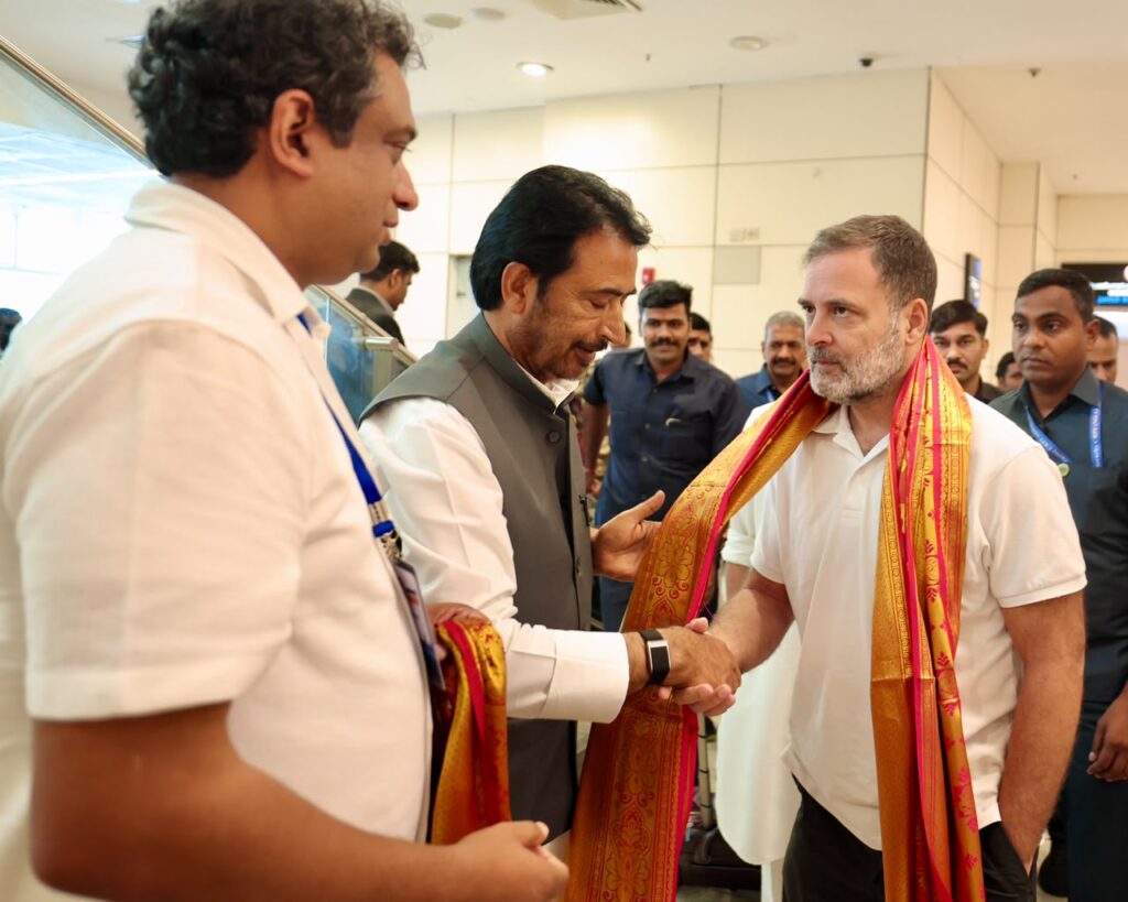 Rahul Gandhi arrives in Chennai, to meet CM Vijay, to hold ‘Chhatron Ki Goonj’