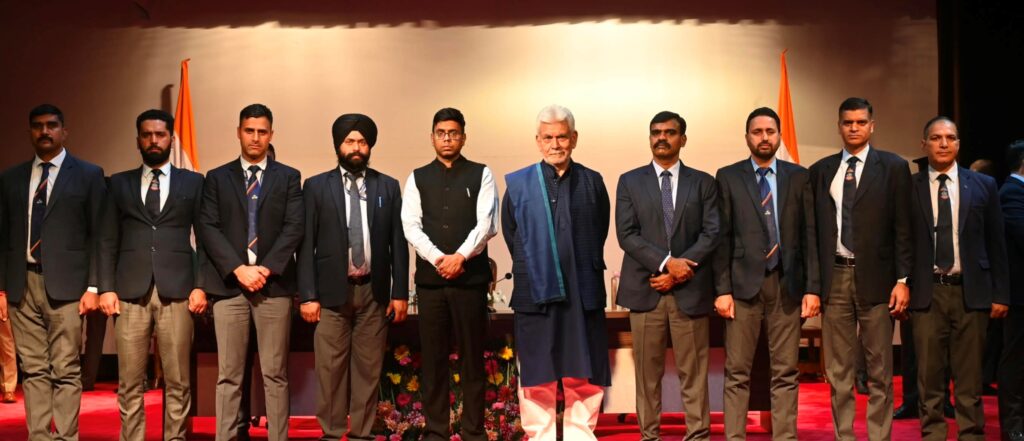 Lt Governor Felicitates SSF Personnel for Exemplary Security Management During Drug-Free J&K Campaign