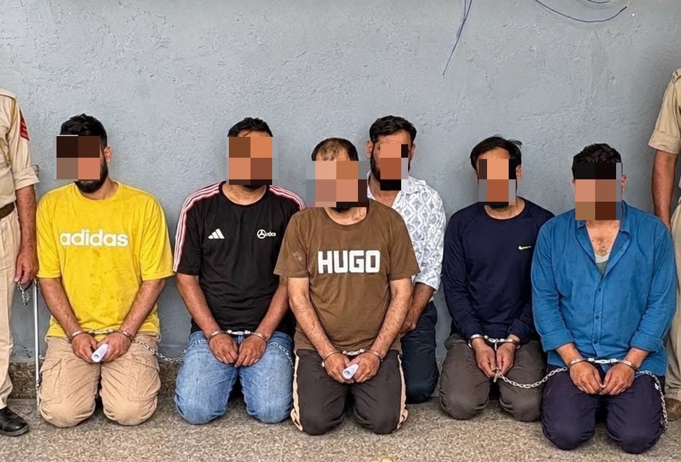 Six Arrested With Heroin-Like Contraband in Katra, Weapons Recovered