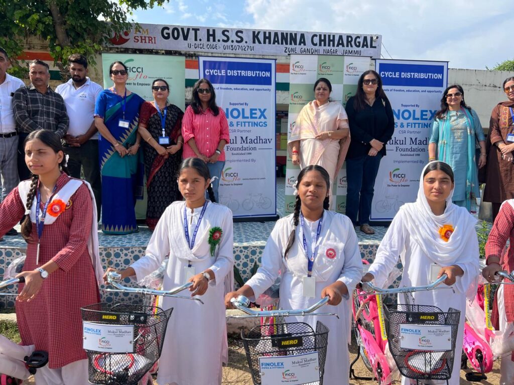 FICCI FLO JKL, Mukul Madhav Foundation Distribute Bicycles to Rural Girl Students