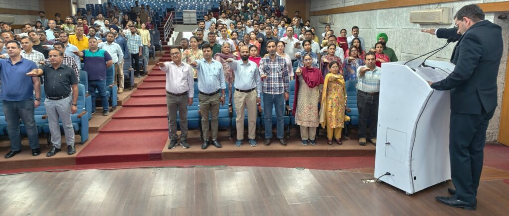 CSIR-IIIM Director Zabeer Ahmed Calls for Collective Fight Against Drug Abuse